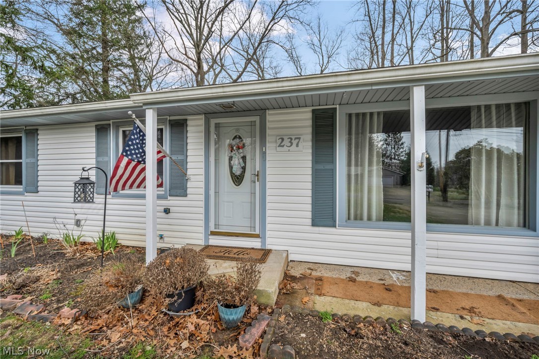 237 Spriggel Drive Munroe Falls OH 44262