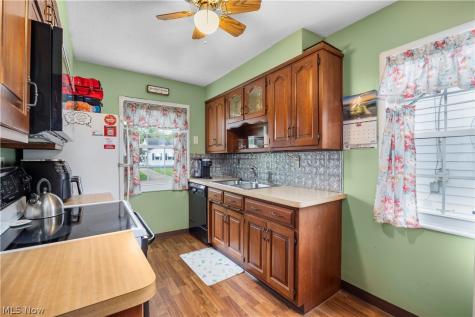 610 Princeton Avenue Elyria OH 44035