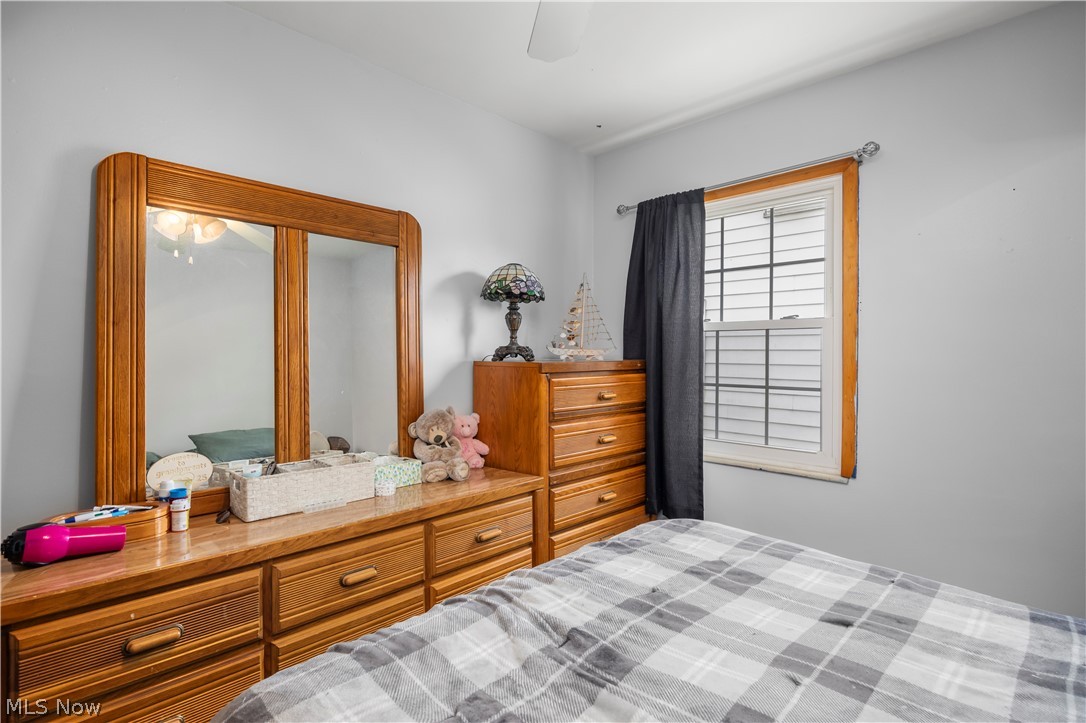 610 Princeton Avenue Elyria OH 44035