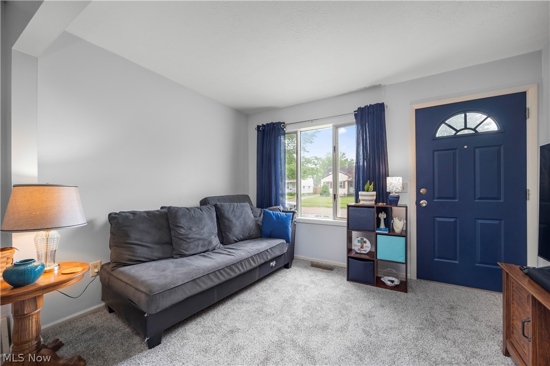610 Princeton Avenue Elyria OH 44035