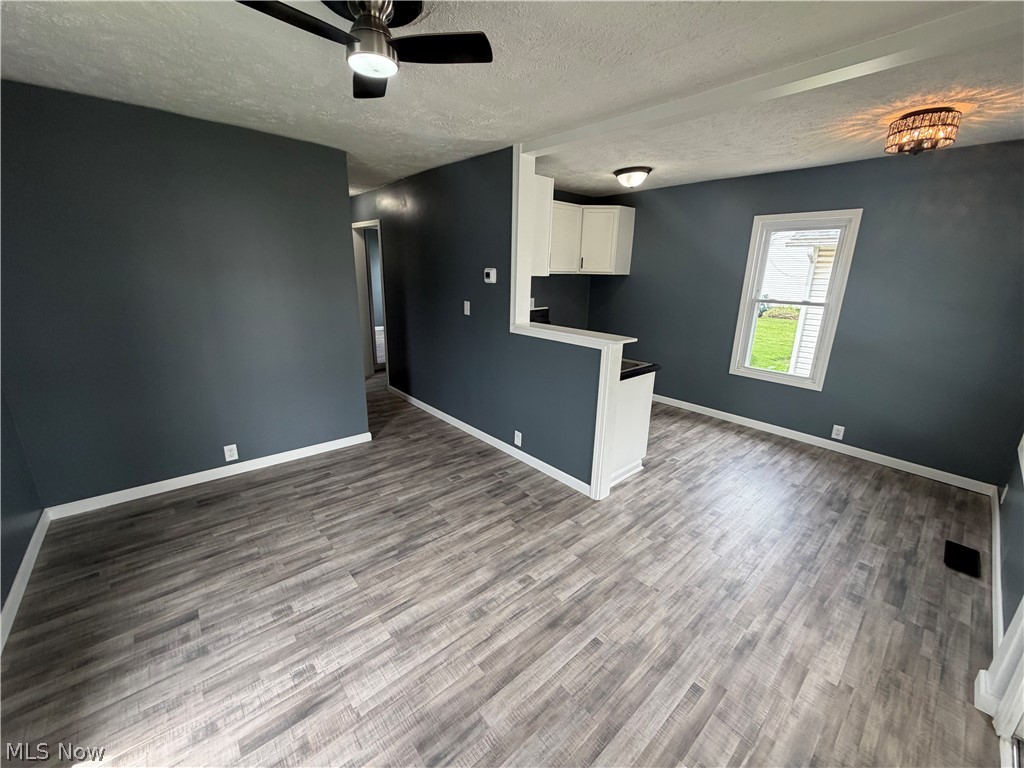 2127 Hoge Avenue Zanesville OH 43701