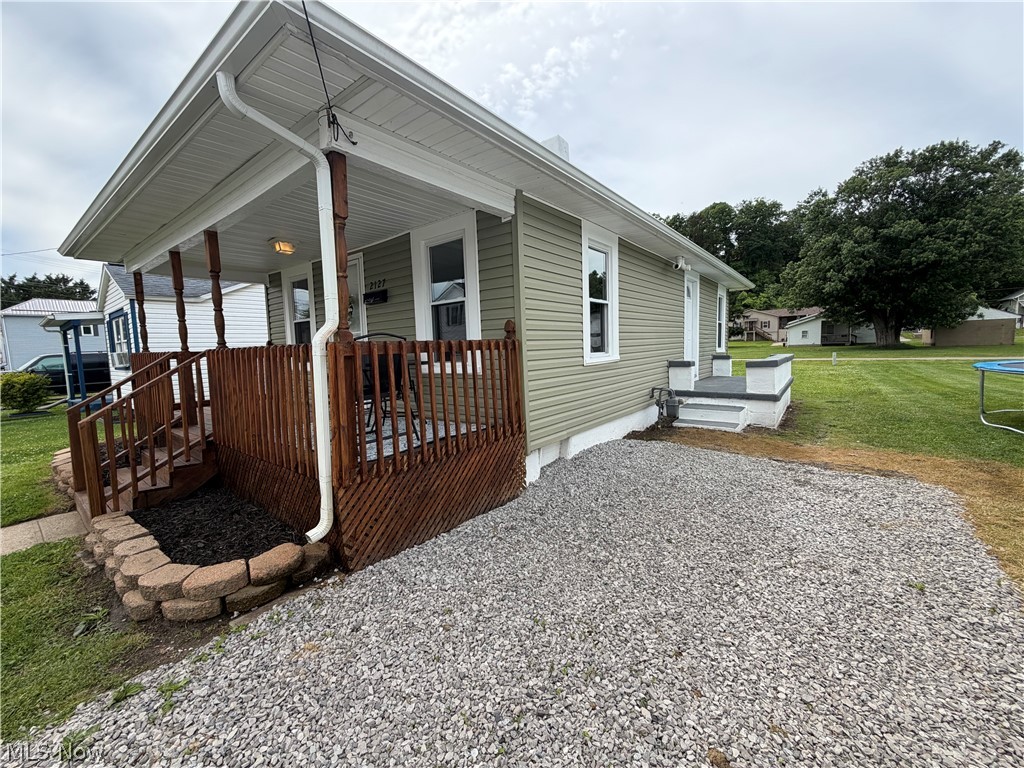 2127 Hoge Avenue Zanesville OH 43701