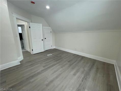 9703 Elwell Avenue Cleveland OH 44104