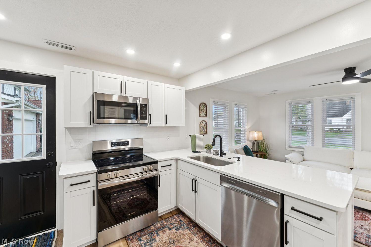 1233 State Street Vermilion OH 44089