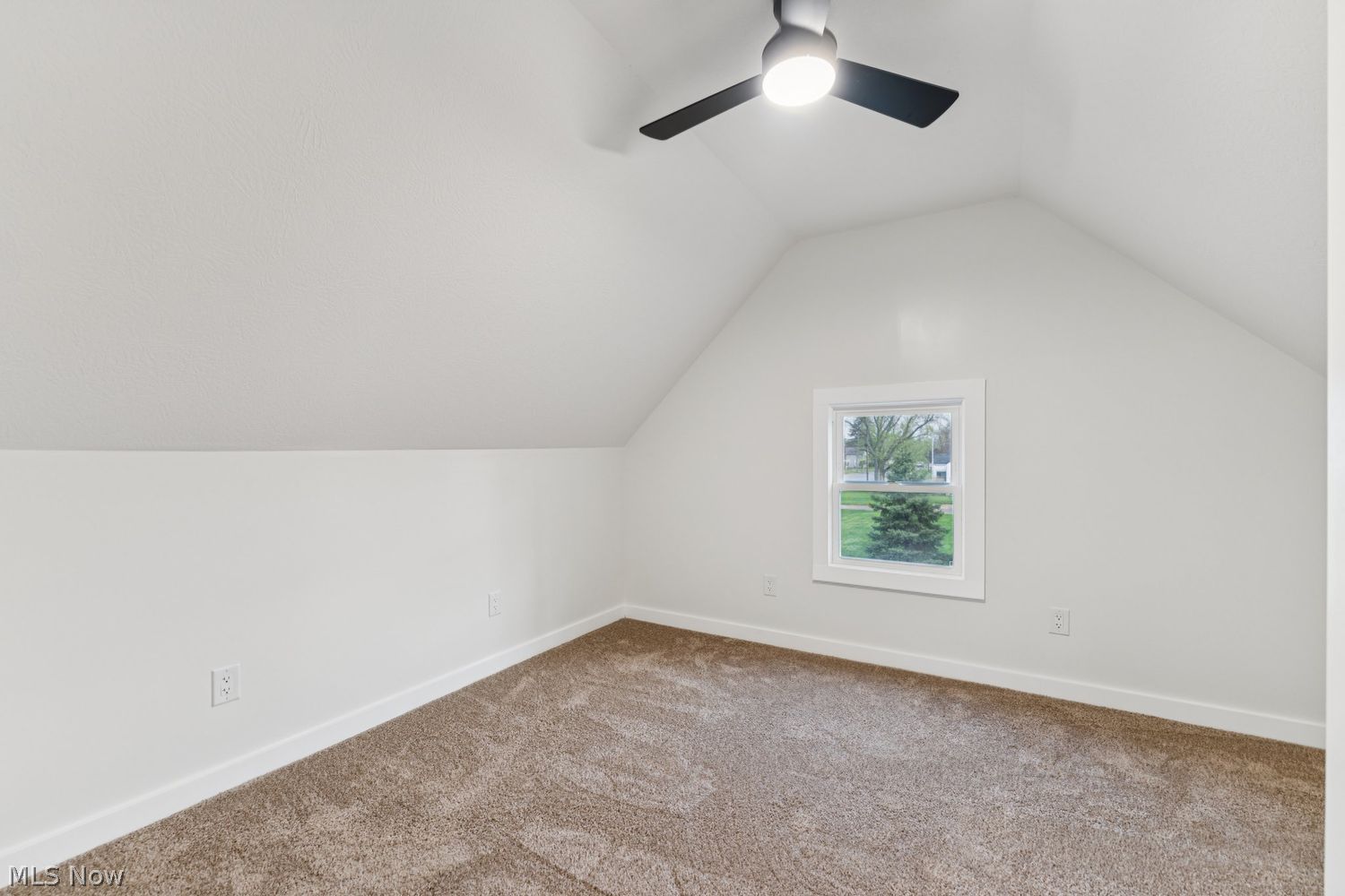 1233 State Street Vermilion OH 44089