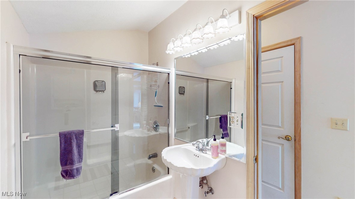 664 Pine Drive Lake Milton OH 44429