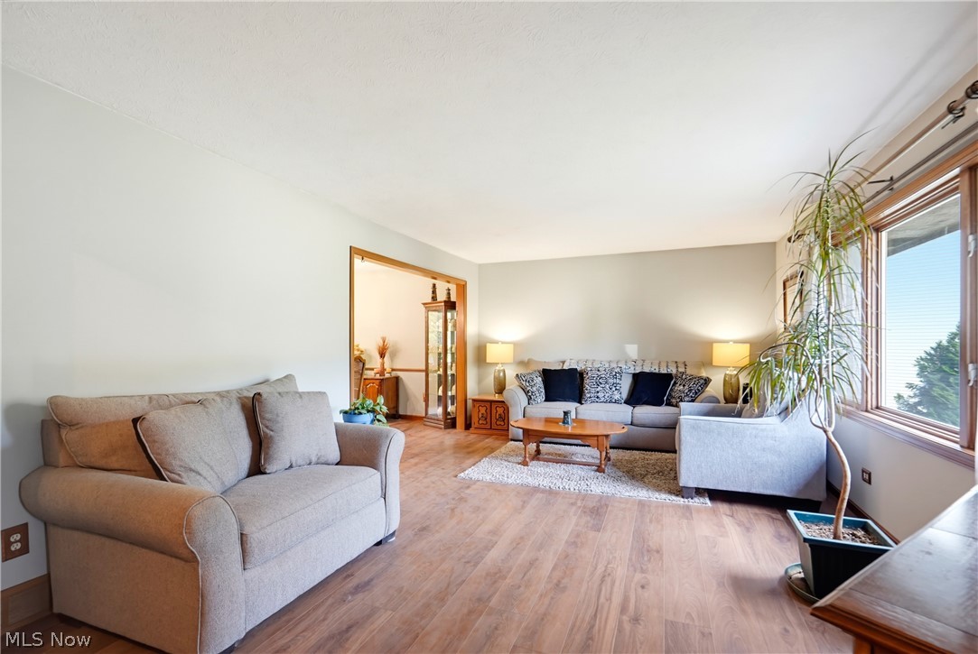 24912 Pleasant Trail Richmond Heights OH 44143