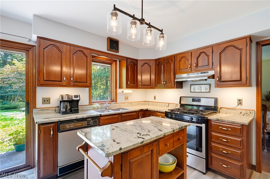 24912 Pleasant Trail Richmond Heights OH 44143
