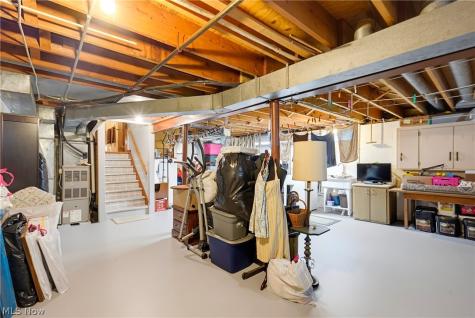 24912 Pleasant Trail Richmond Heights OH 44143