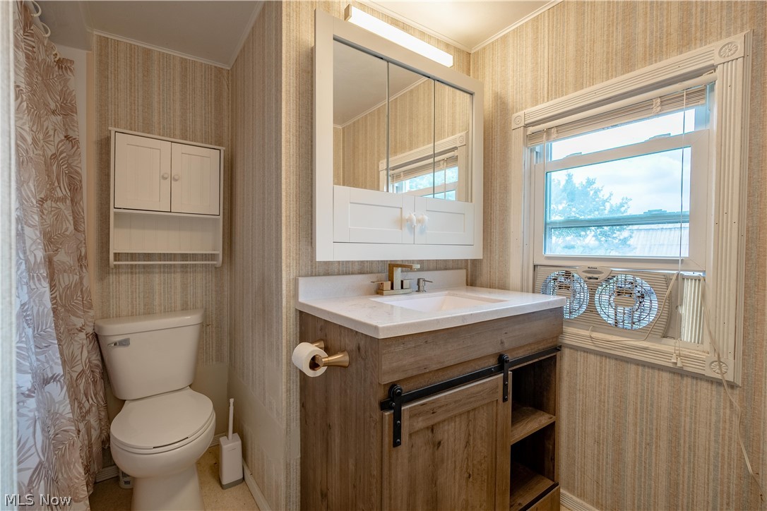 3372 Mcclintocksburg Road Diamond OH 44412