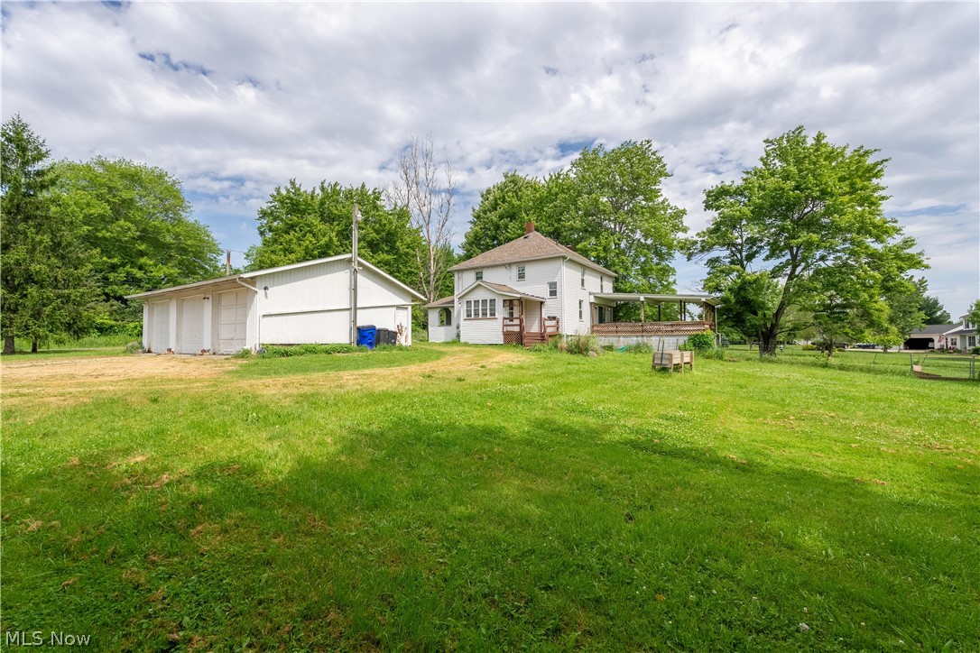 3372 Mcclintocksburg Road Diamond OH 44412