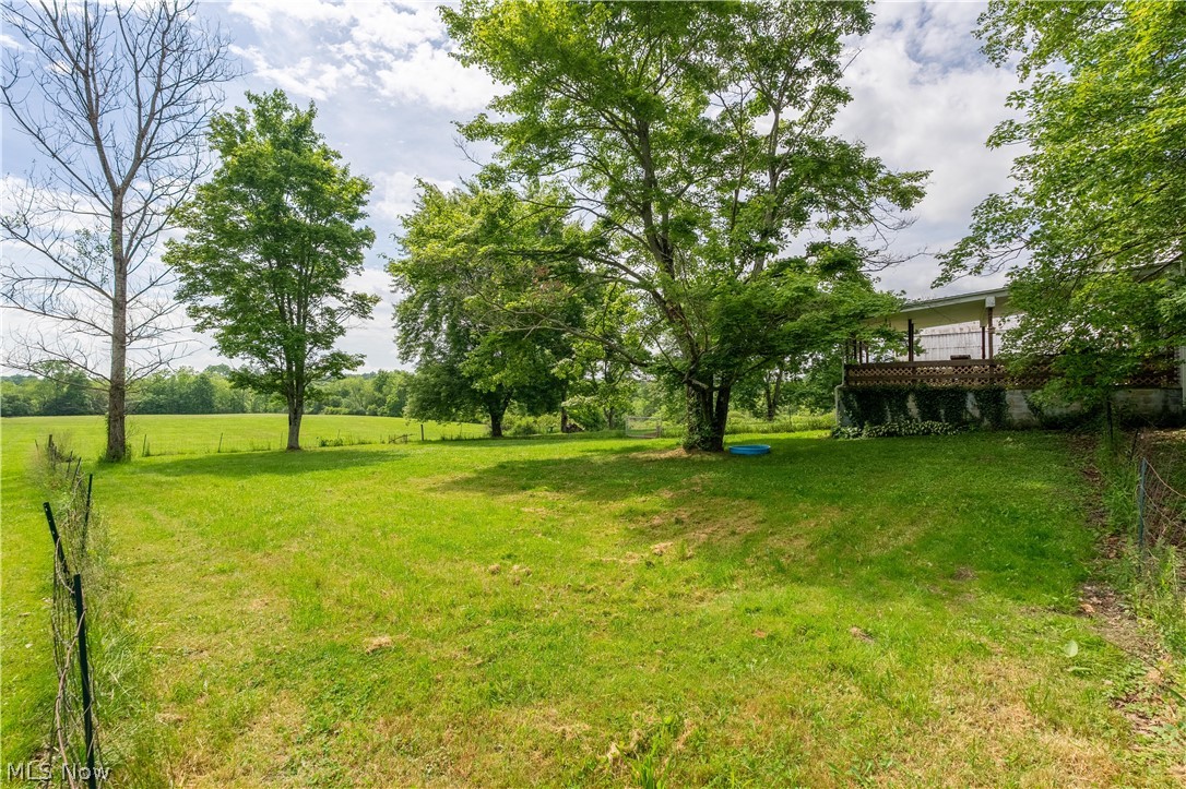 3372 Mcclintocksburg Road Diamond OH 44412