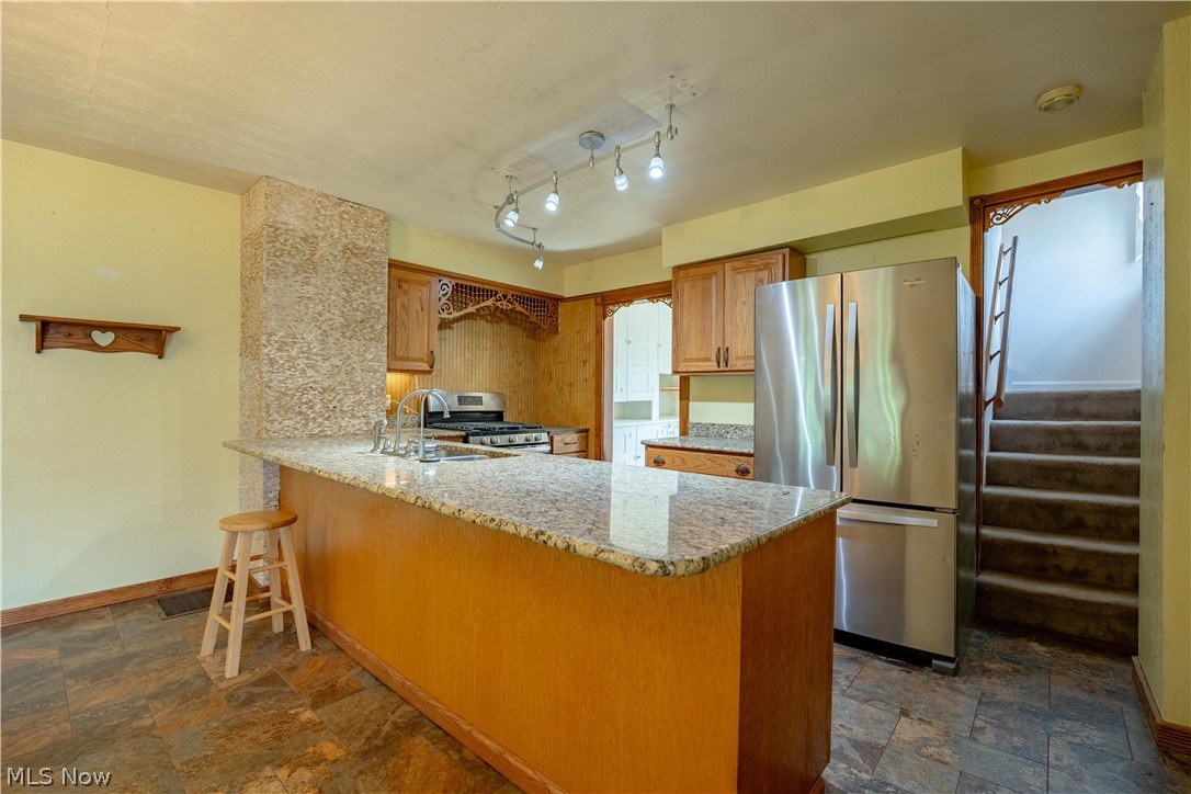 3372 Mcclintocksburg Road Diamond OH 44412