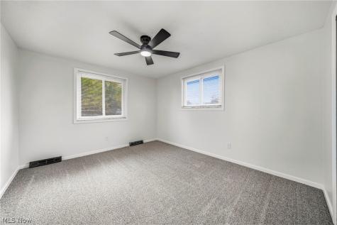 3908 Kenmore Avenue Parma OH 44134