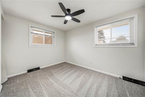 3908 Kenmore Avenue Parma OH 44134