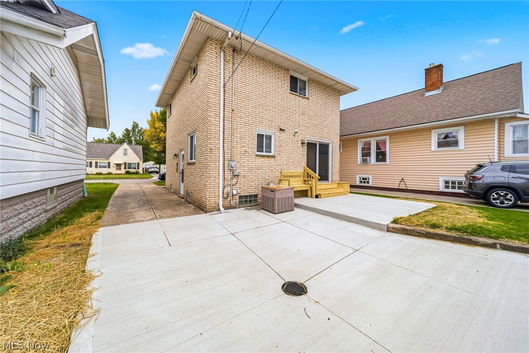 3908 Kenmore Avenue Parma OH 44134