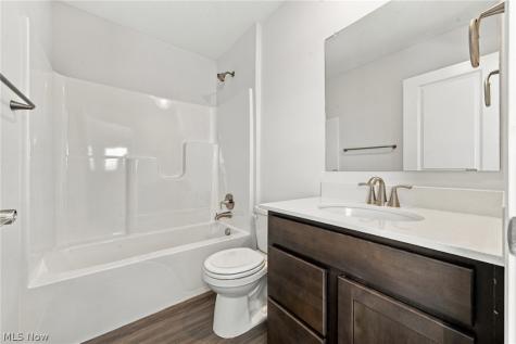 26555 Daisy Lane Olmsted Twp OH 44138