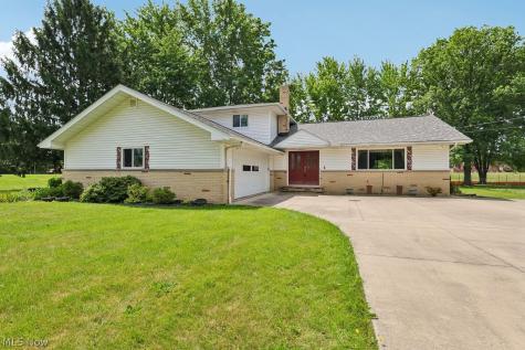 29427 Schwartz Road Westlake OH 44145