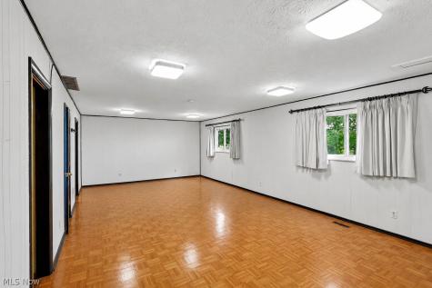 29427 Schwartz Road Westlake OH 44145