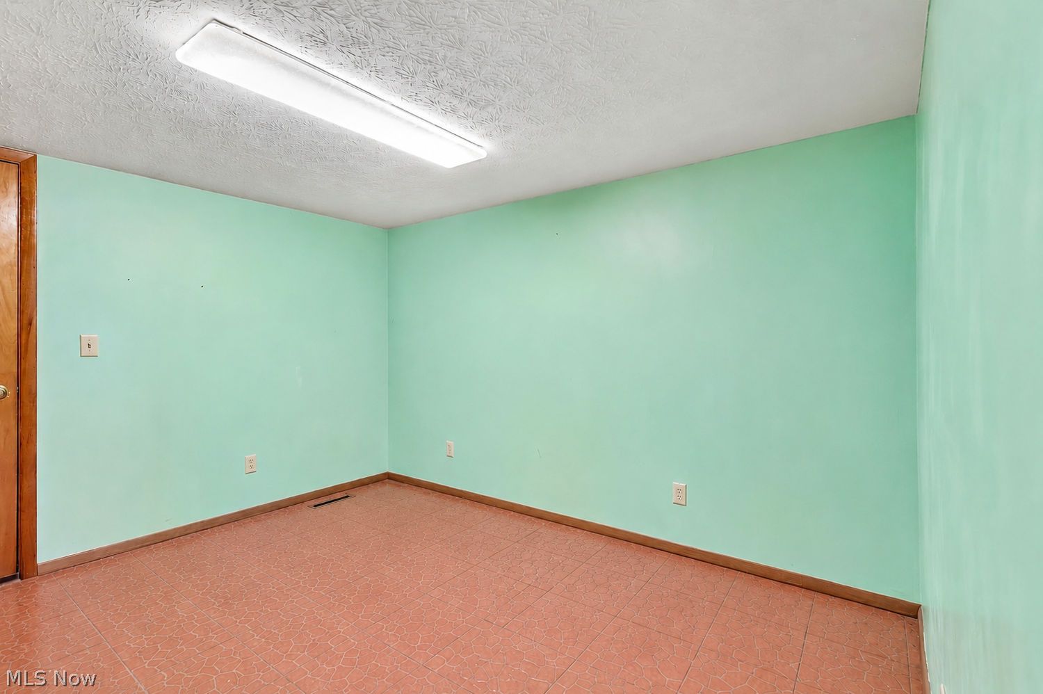 29427 Schwartz Road Westlake OH 44145