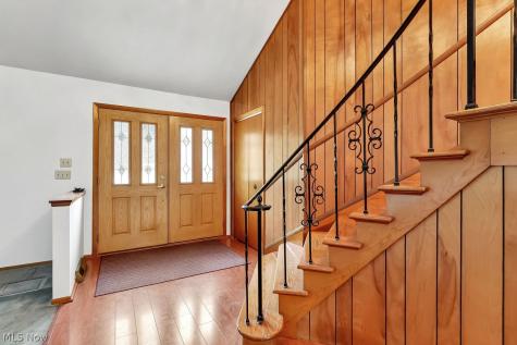 29427 Schwartz Road Westlake OH 44145