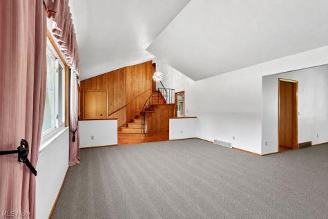 29427 Schwartz Road Westlake OH 44145