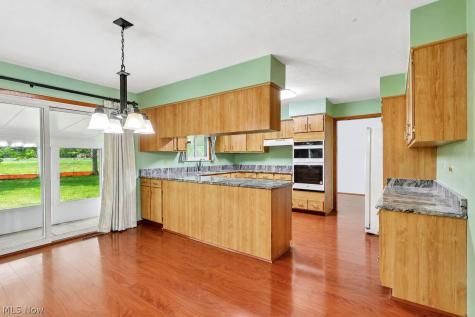 29427 Schwartz Road Westlake OH 44145