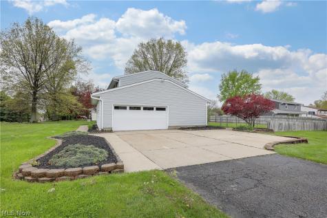 2783 State Street NW Uniontown OH 44685