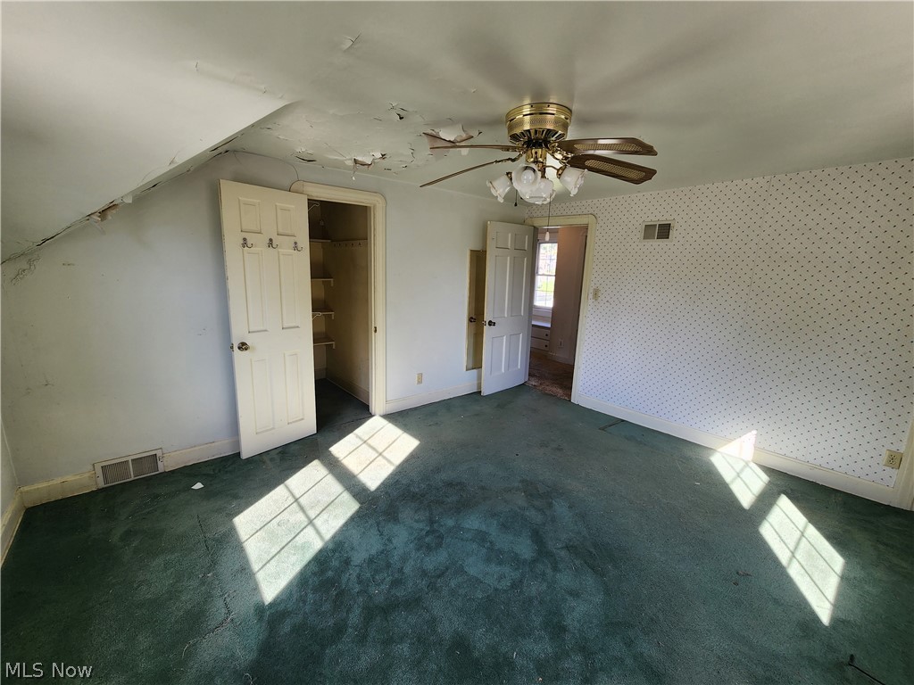 214 Maywood Drive Youngstown OH 44512