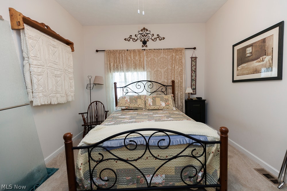 3216 Robin Lane Lorain OH 44053