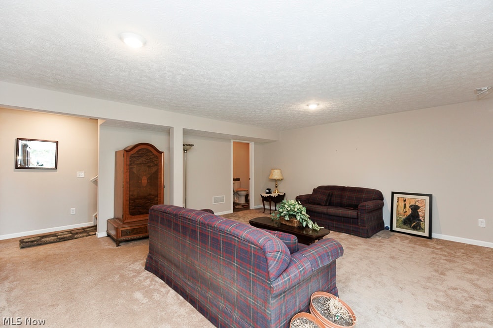 3216 Robin Lane Lorain OH 44053