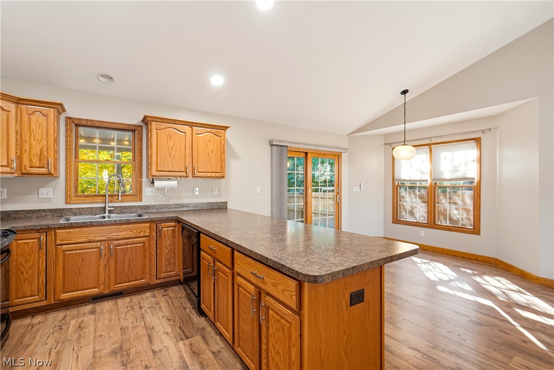 607 Sparrow Way Wadsworth OH 44281