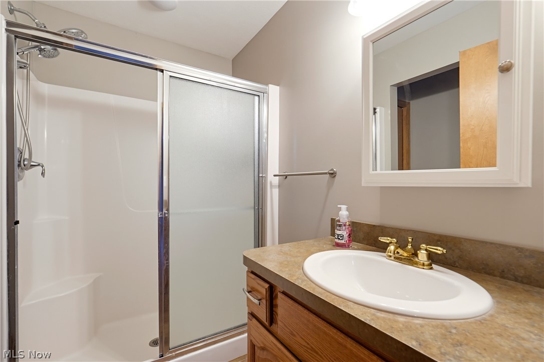 607 Sparrow Way Wadsworth OH 44281