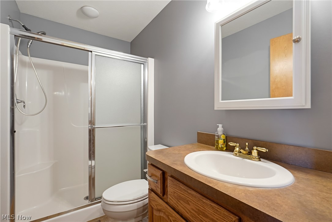 607 Sparrow Way Wadsworth OH 44281