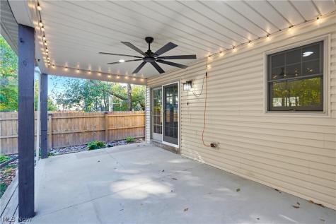 607 Sparrow Way Wadsworth OH 44281