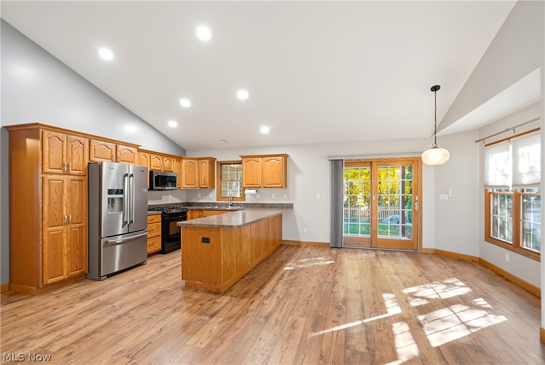 607 Sparrow Way Wadsworth OH 44281