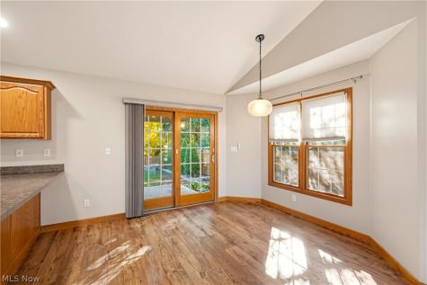 607 Sparrow Way Wadsworth OH 44281