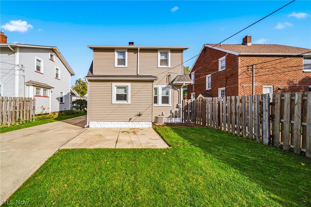 534 Independence Street Fairport Harbor OH 44077