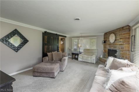 3781 Summit Road Ravenna OH 44266