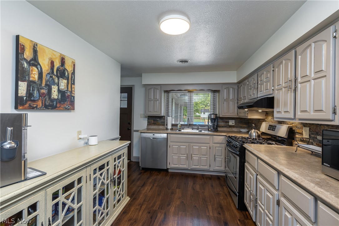 3781 Summit Road Ravenna OH 44266