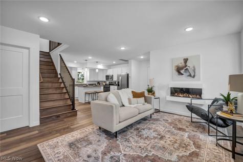 5241 Forest Avenue Maple Heights OH 44137