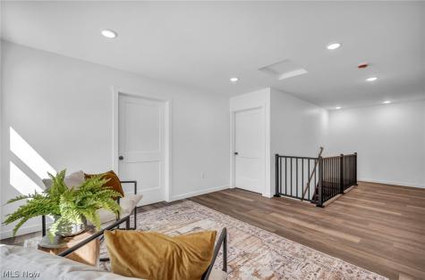 5241 Forest Avenue Maple Heights OH 44137