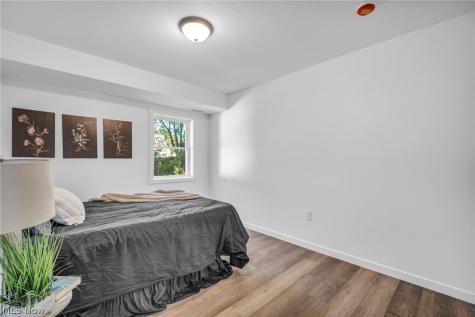 5241 Forest Avenue Maple Heights OH 44137