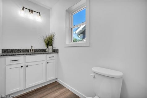 5241 Forest Avenue Maple Heights OH 44137