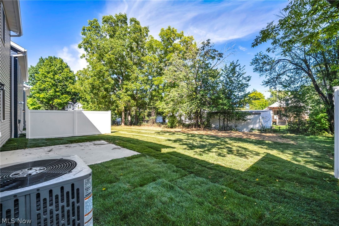 5241 Forest Avenue Maple Heights OH 44137