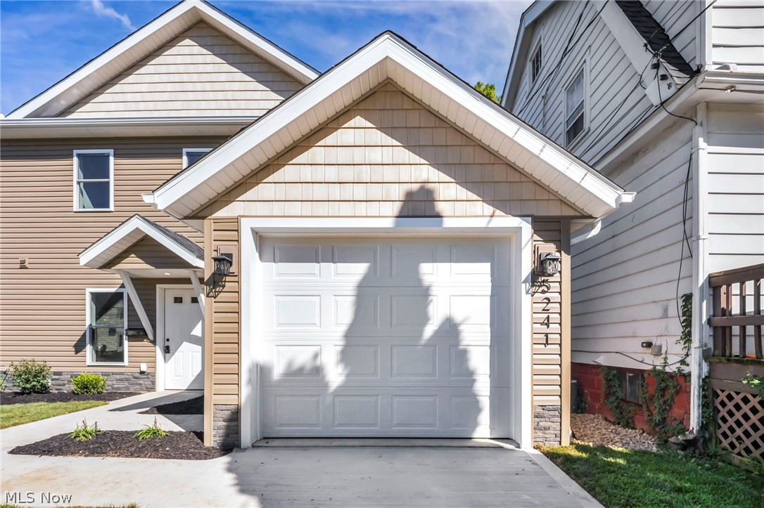 5241 Forest Avenue Maple Heights OH 44137