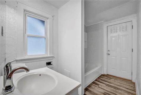 4609 Wichita Avenue Cleveland OH 44144