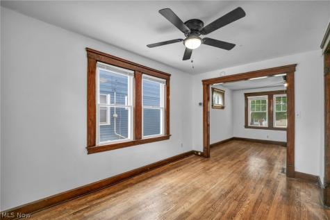 4609 Wichita Avenue Cleveland OH 44144