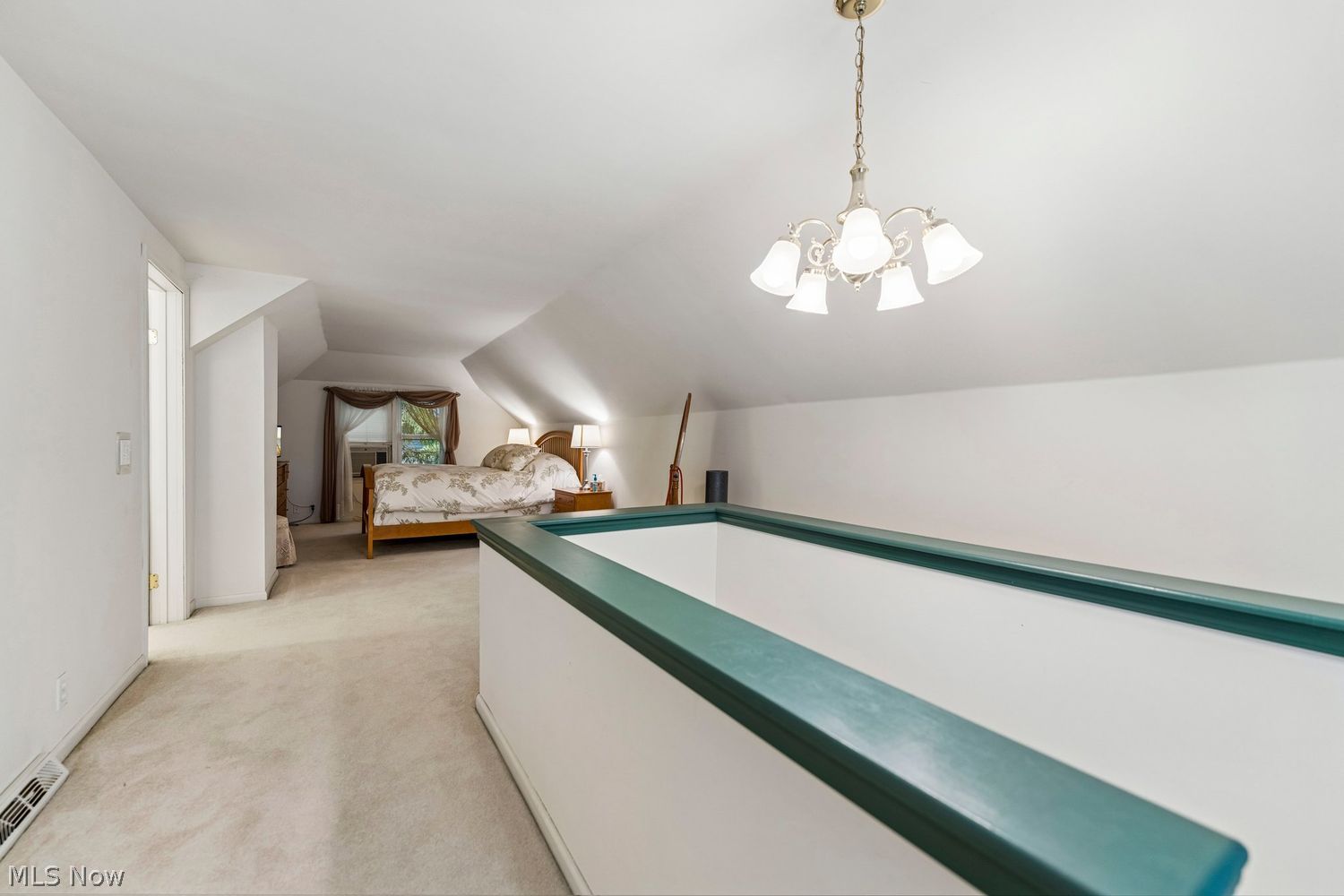 1512 Parkgate Avenue Akron OH 44313