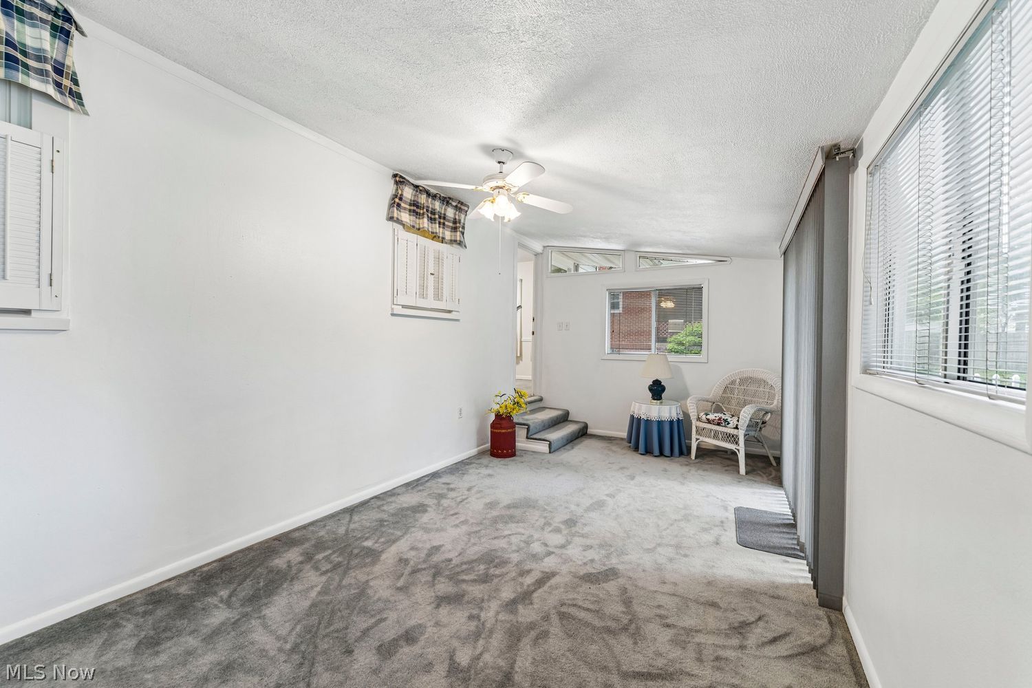 1512 Parkgate Avenue Akron OH 44313